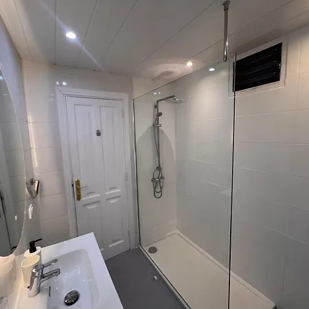 Apartment Seafront Royal Garden The View